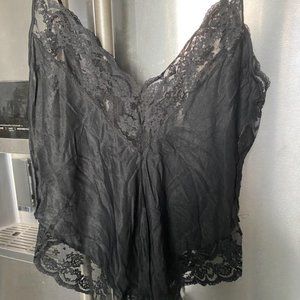 VINTAGE   LACE  CAMISOLE BODYSUIT  COLOR BLACK.